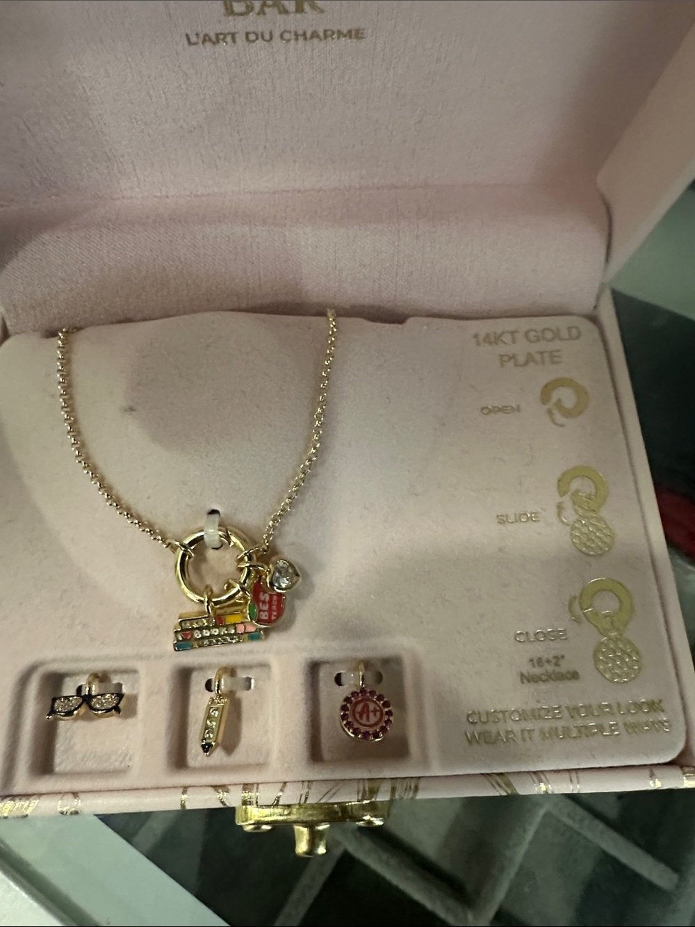 Best Teacher Charm Box